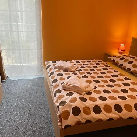 Aspen Apartament *